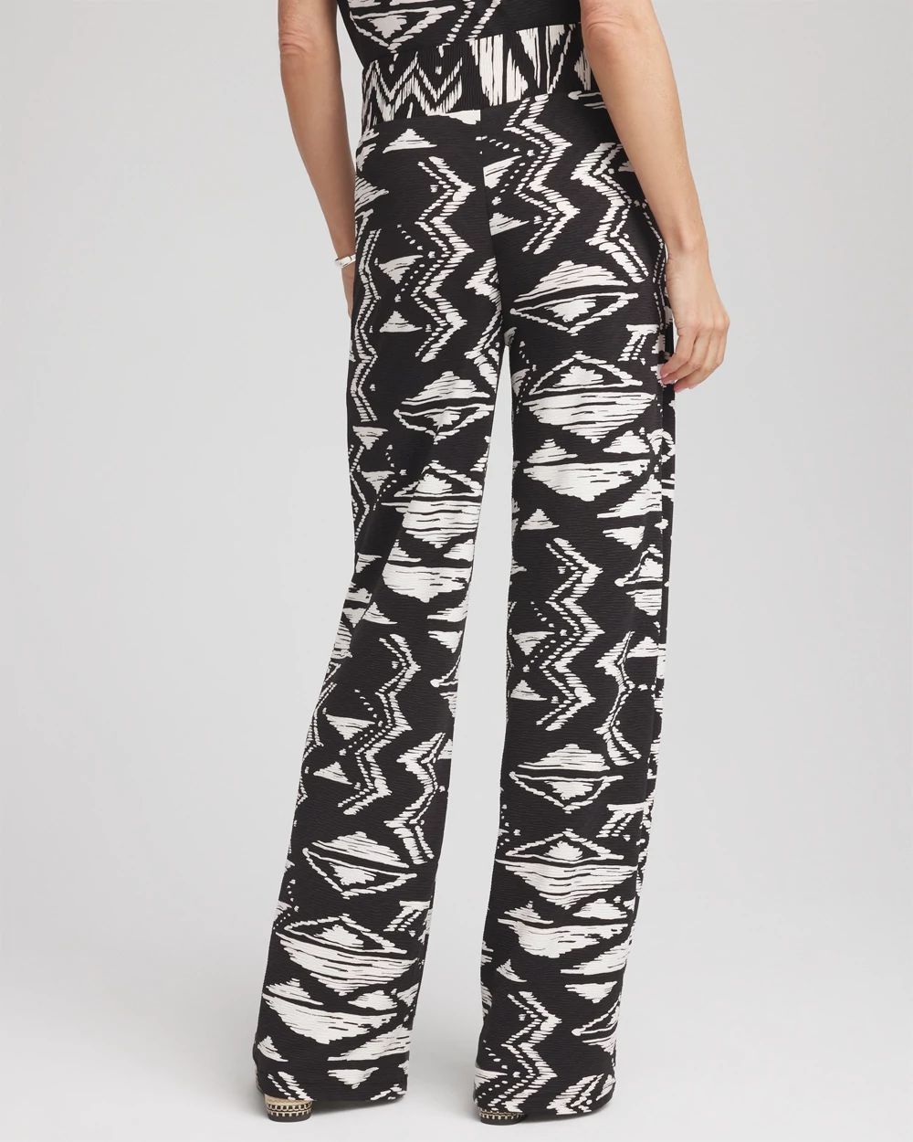 Petite Travelers™ Crinkled Knit Wide-Leg Pants