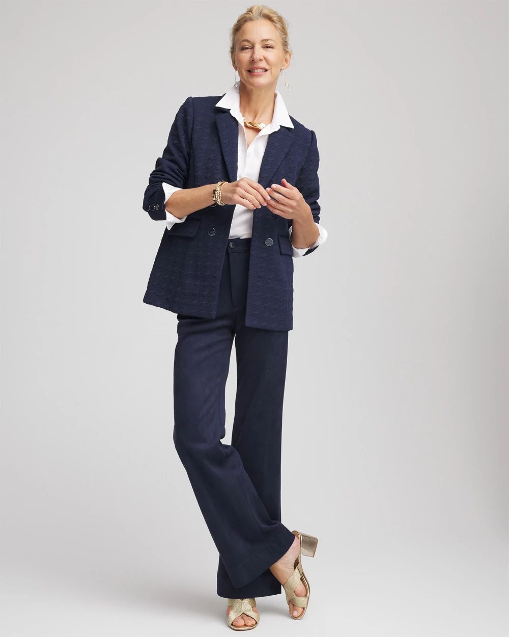 Textured Single-Breasted Knit Blazer click to view larger image.