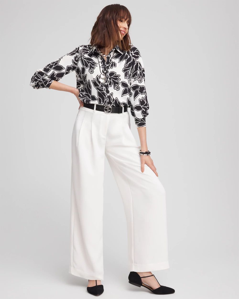 Petite Crepe Pleated Relaxed Pants
