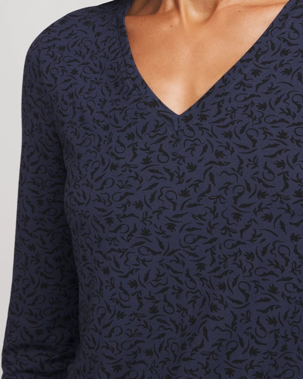 Printed Touch of Cool™ V-Neck Layering Tee