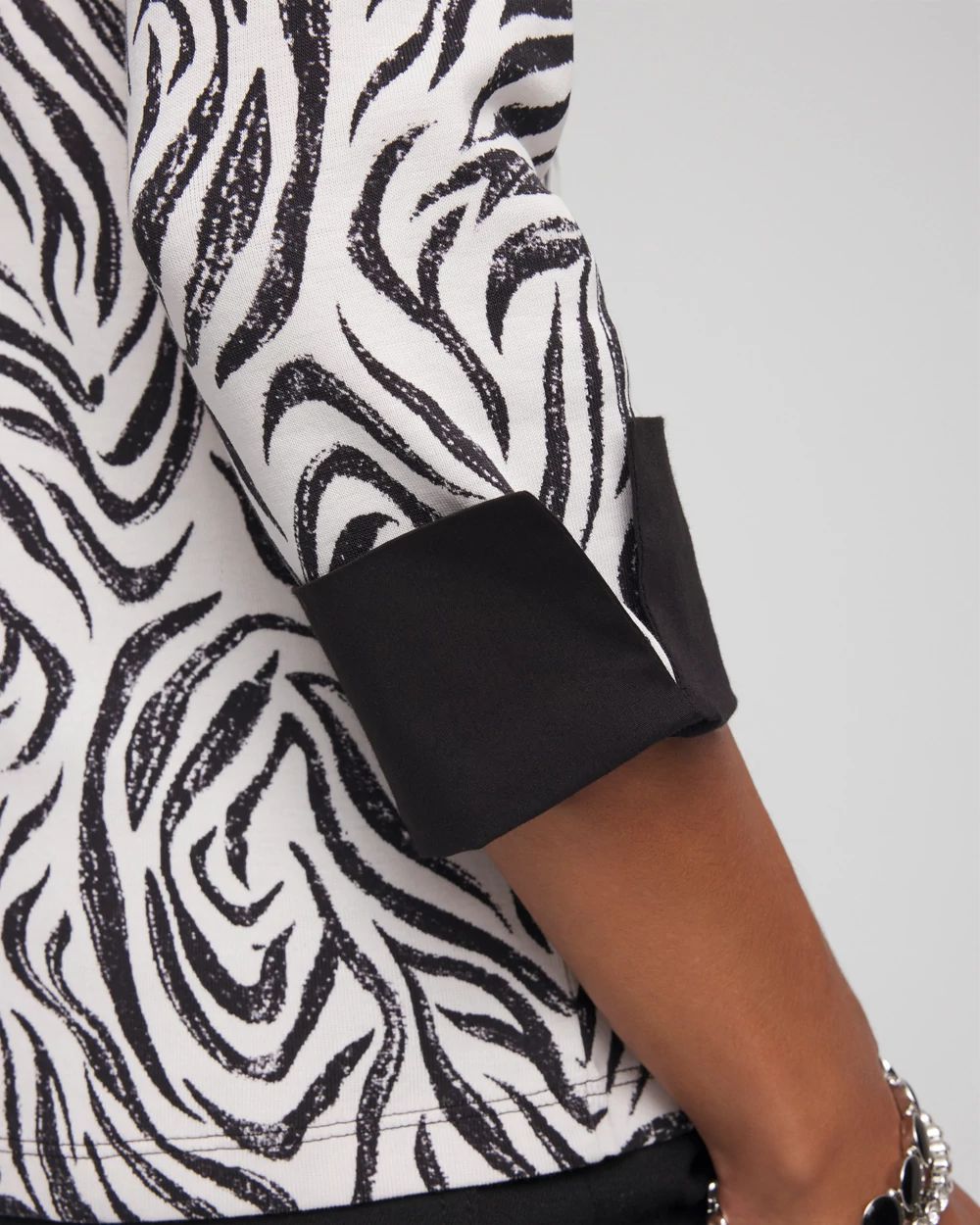 Pima Jewel Neck Contrast Tee