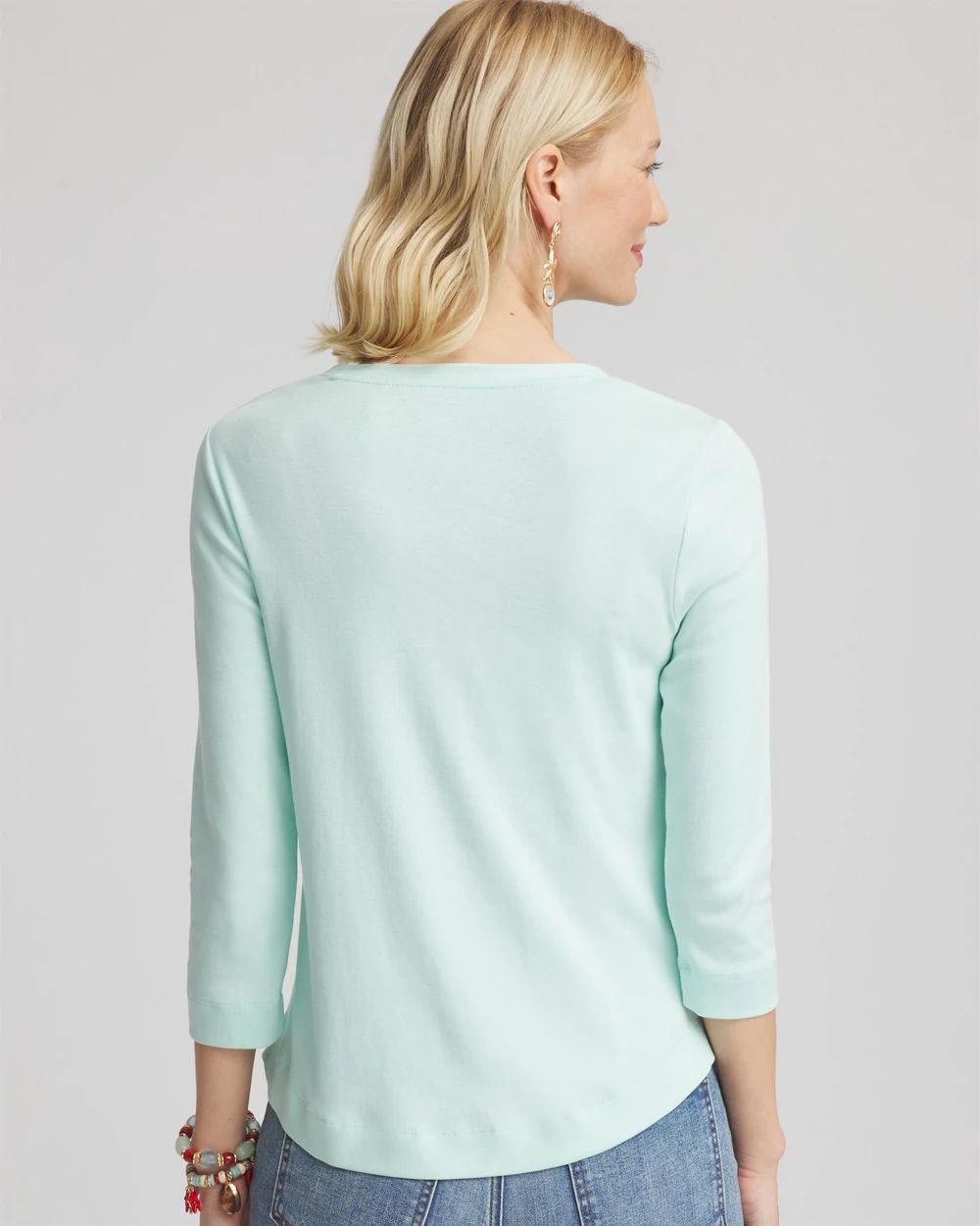 Everyday 3/4 Sleeve V-Neck Tee