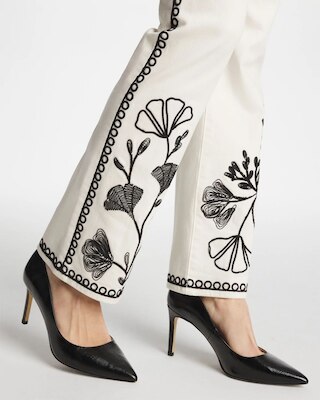 Ginkgo Girlfriend Cropped Flared Jeans click to view larger image.