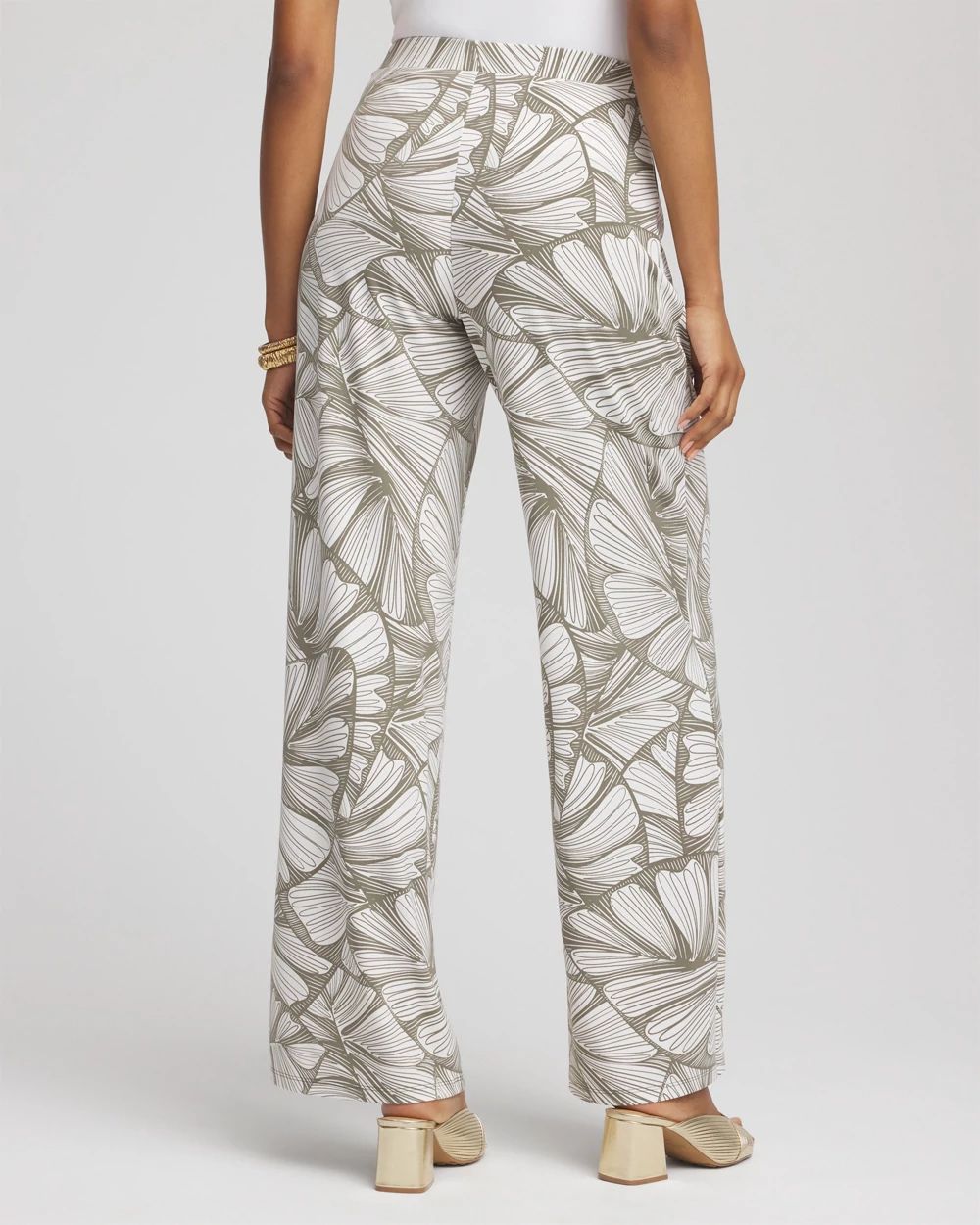 Petite Travelers™ Printed Knit Wide-Leg Pants