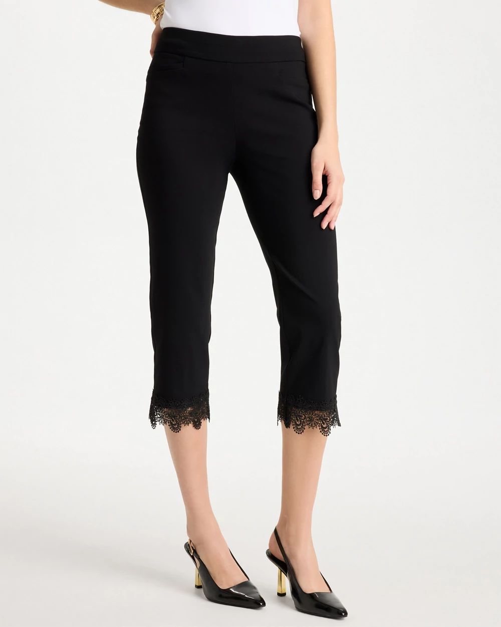 Petite Brigitte™ Slim Applique Hem Capri Pant