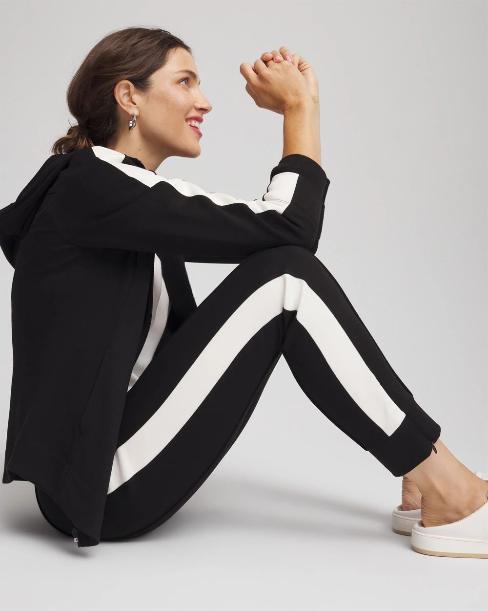 Zenergy® Double-Knit Contrast Ankle Pants