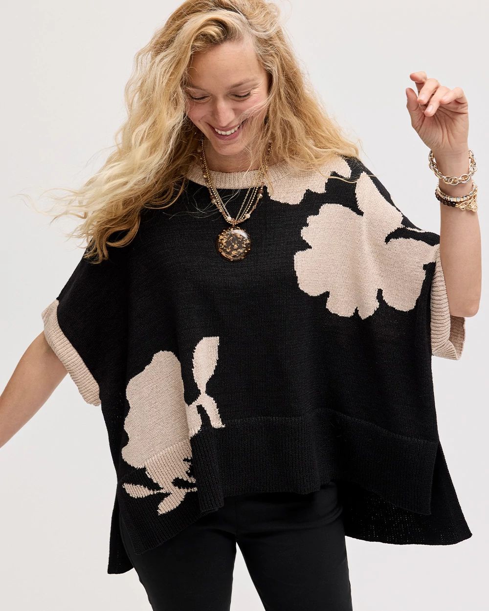 Kansai Bloom Intarsia Poncho