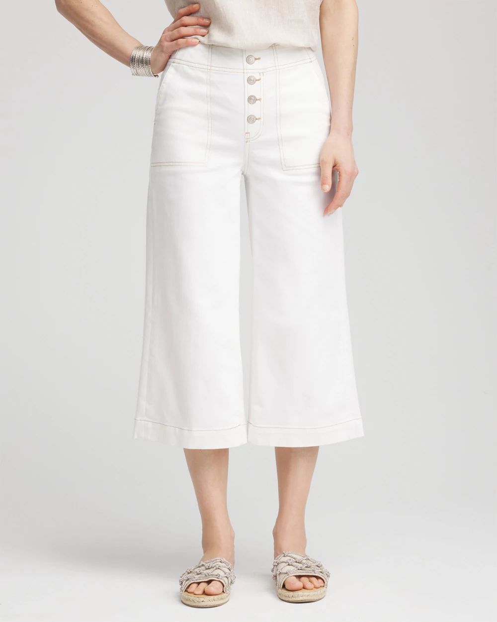 No Stain Pull-On Wide Capri Jeans