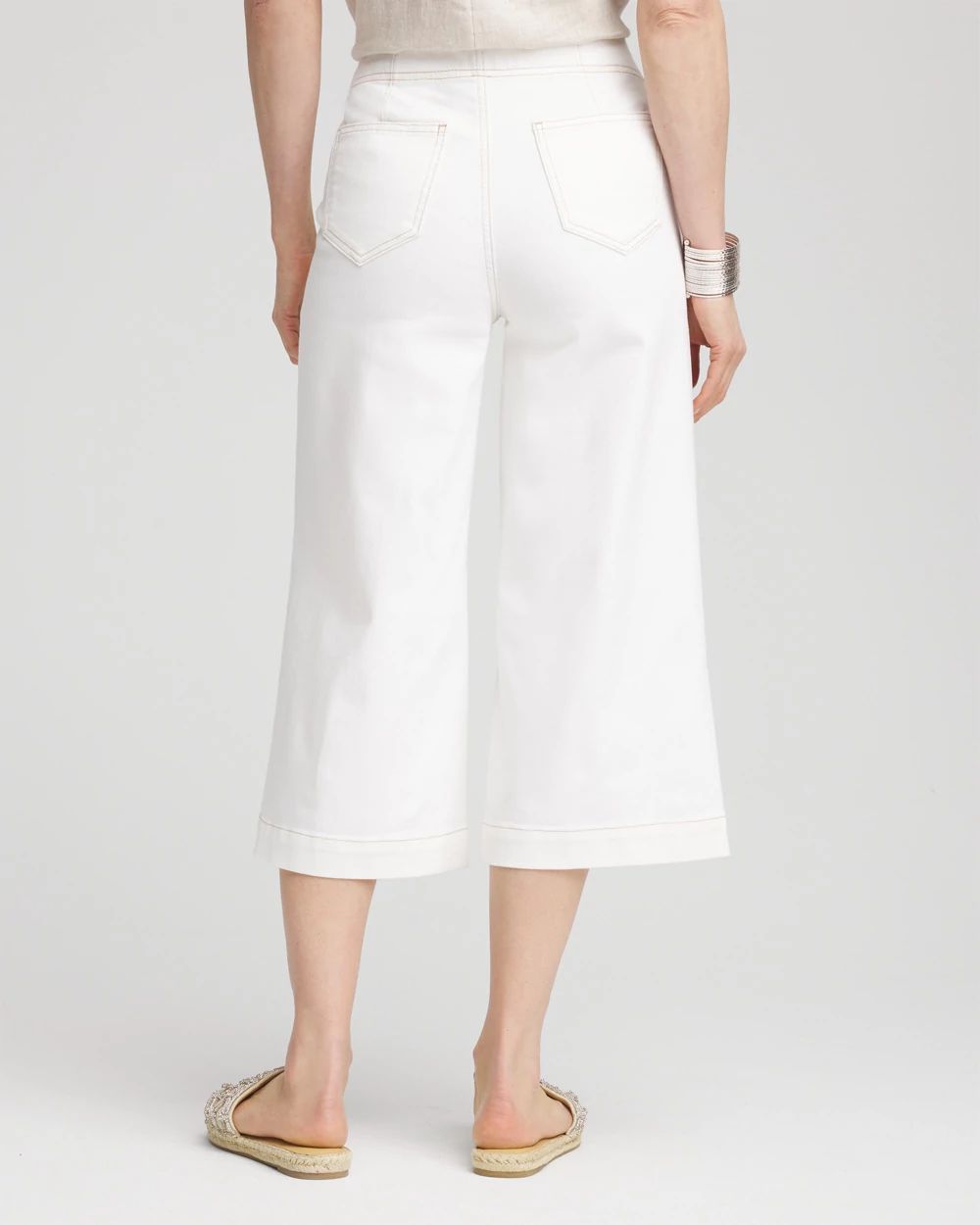 No Stain Pull-On Wide Capri Jeans click to view larger image.