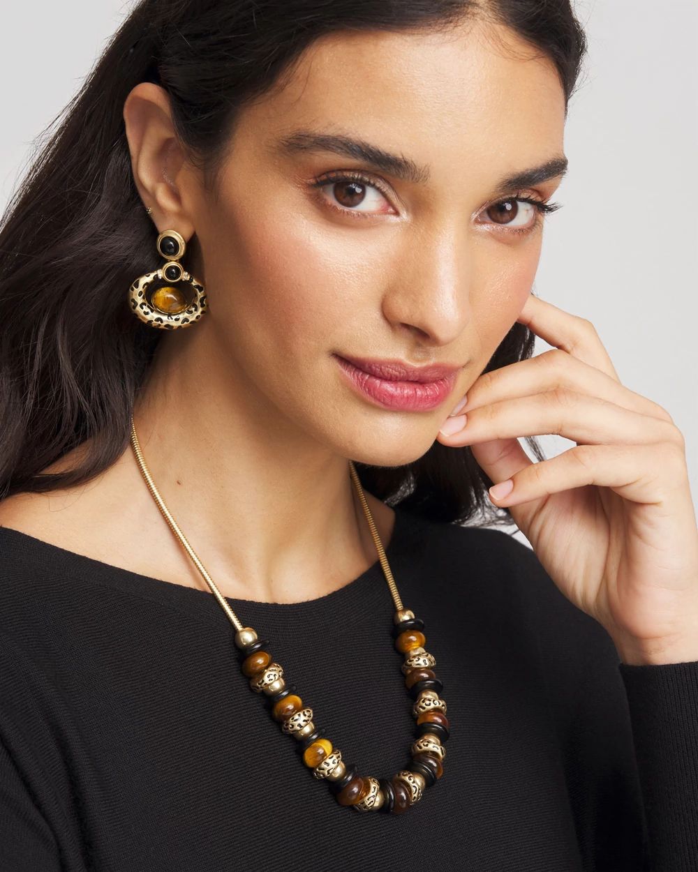 Adjustable Beaded Short Necklace