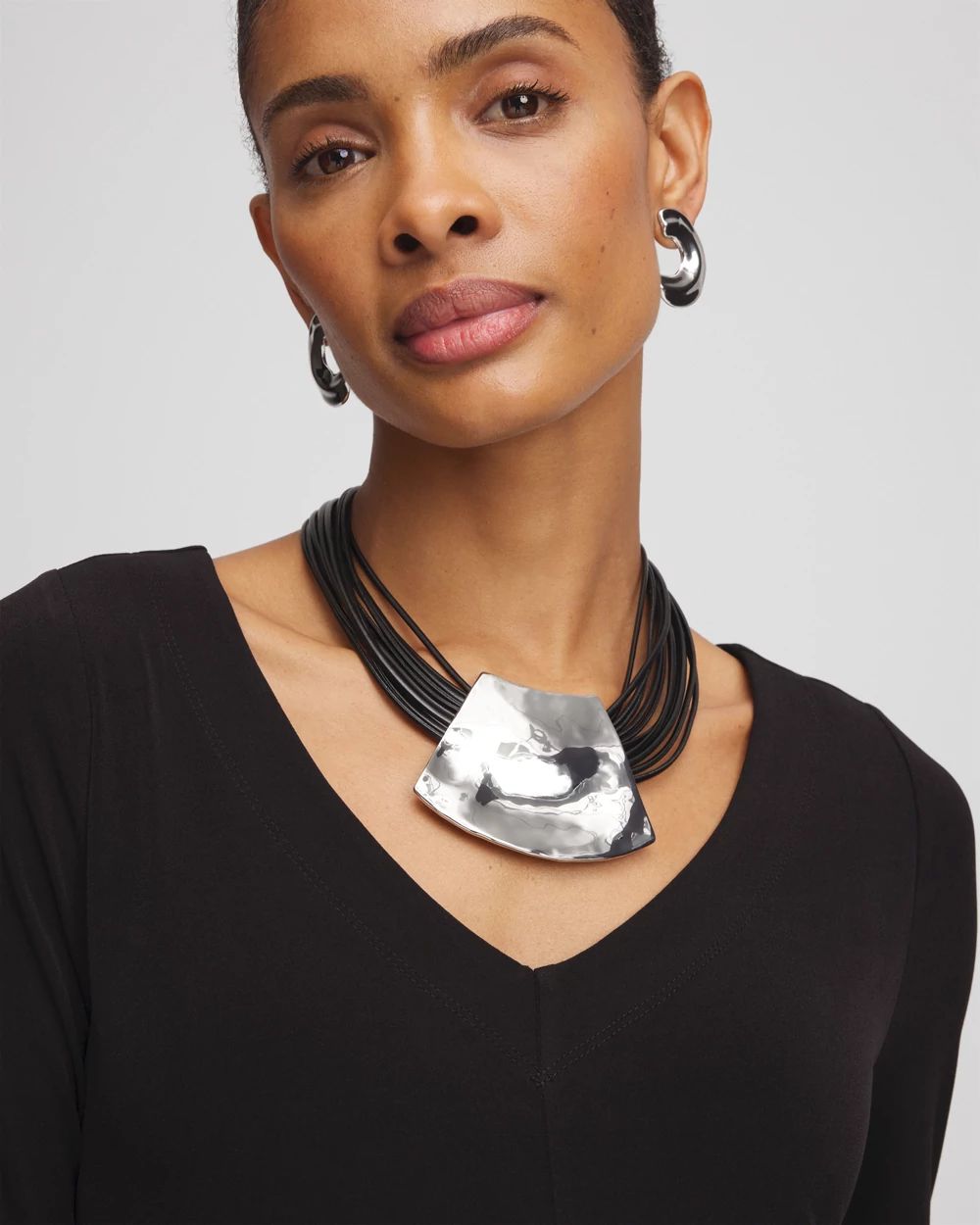 Pendant Bib Necklace