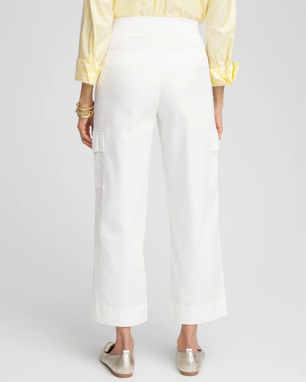 Cargo Straight Leg Cropped Pants click to view larger image.