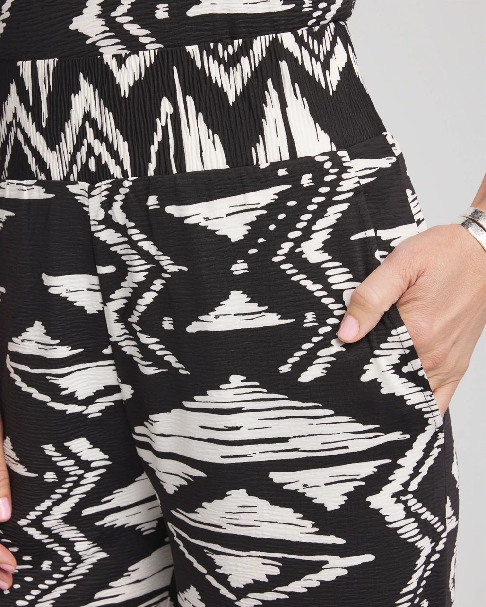 Travelers™ Crinkled Knit Wide-Leg Pants