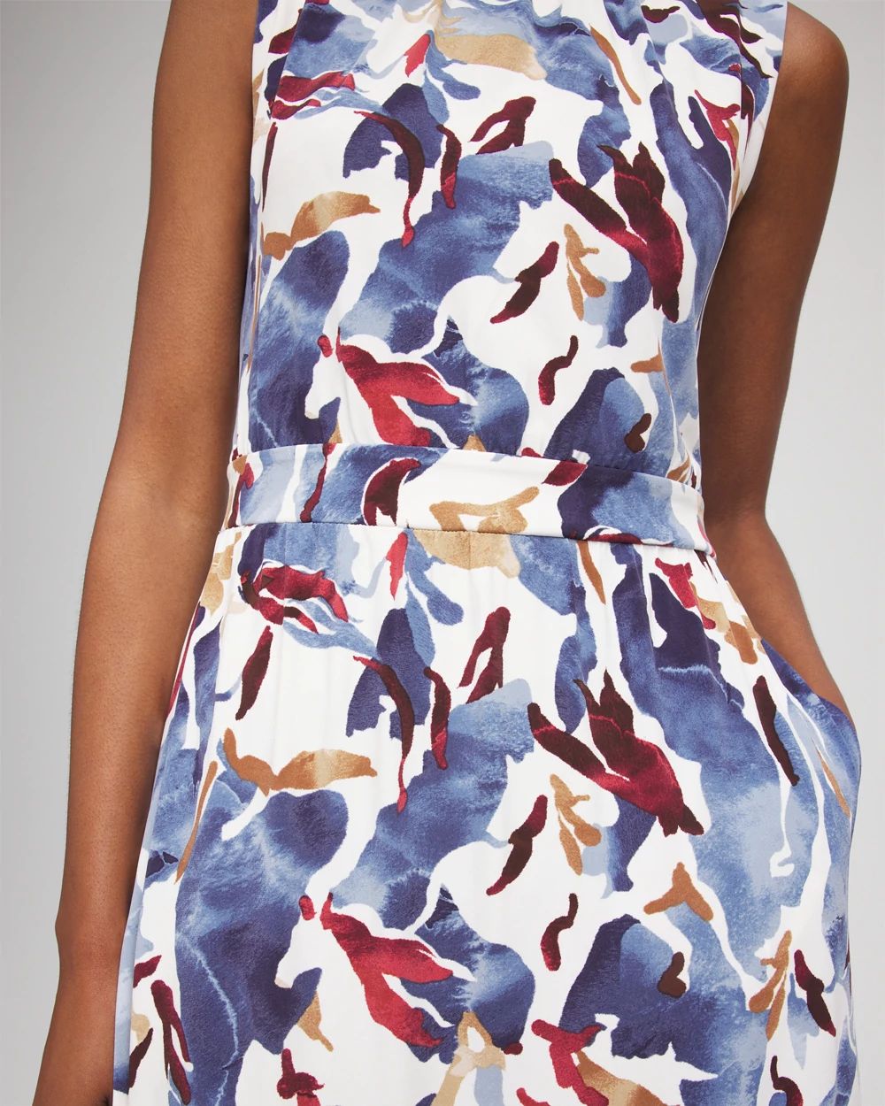 Sleeveless Jersey Knit Maxi Dress click to view larger image.