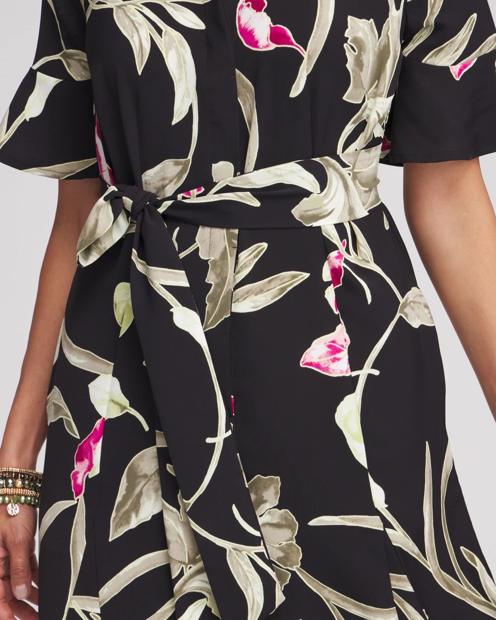 Elbow-sleeve Tiered Maxi Dress