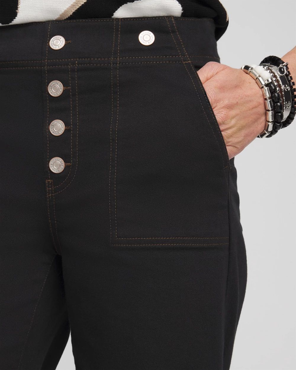 Faux Button Pull-on Cropped Jeans click to view larger image.