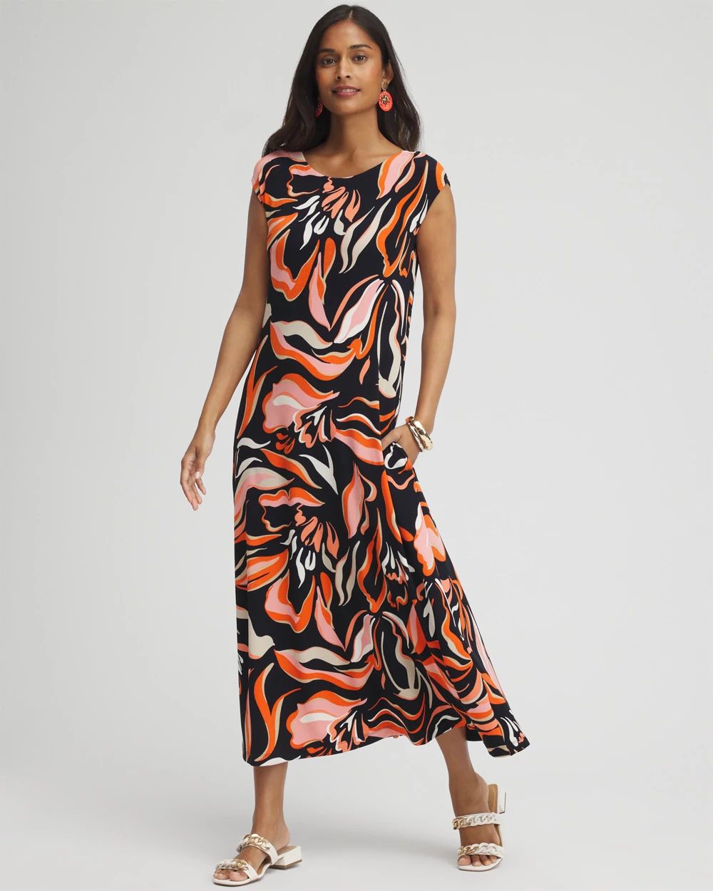 Petite Travelers™ Floral V-Back Maxi Dress