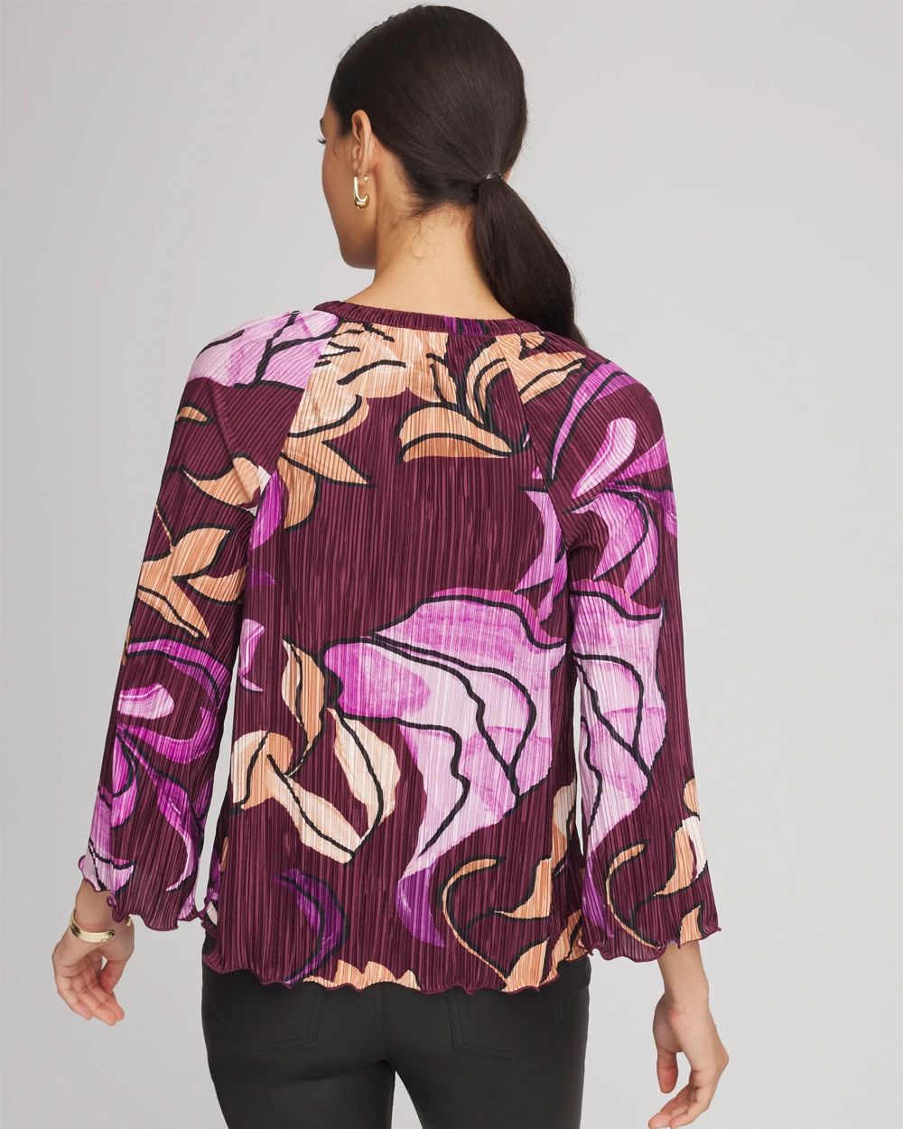 Printed Pleated V-Neck Tee