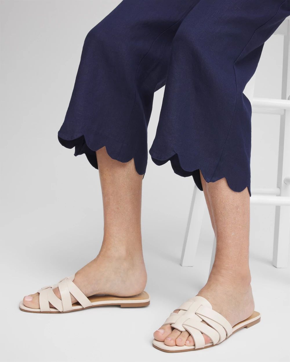 Linen Scallop Hem Crop Pants