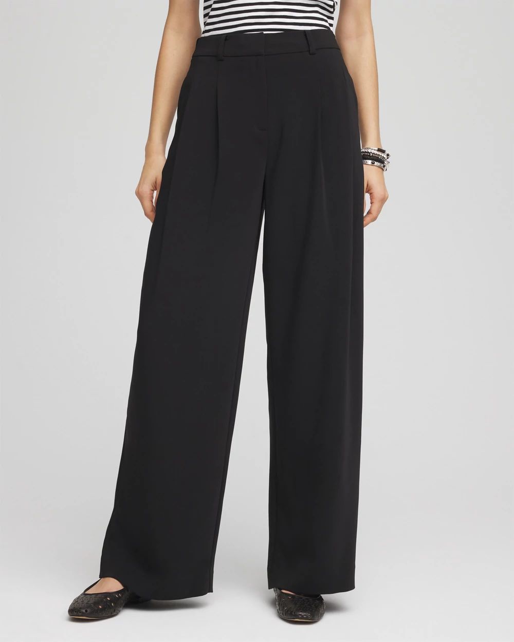 Crepe Pleated Relaxed Pants
